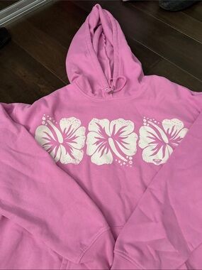 Roxy Pink Pullover Hoodie with White Graphic